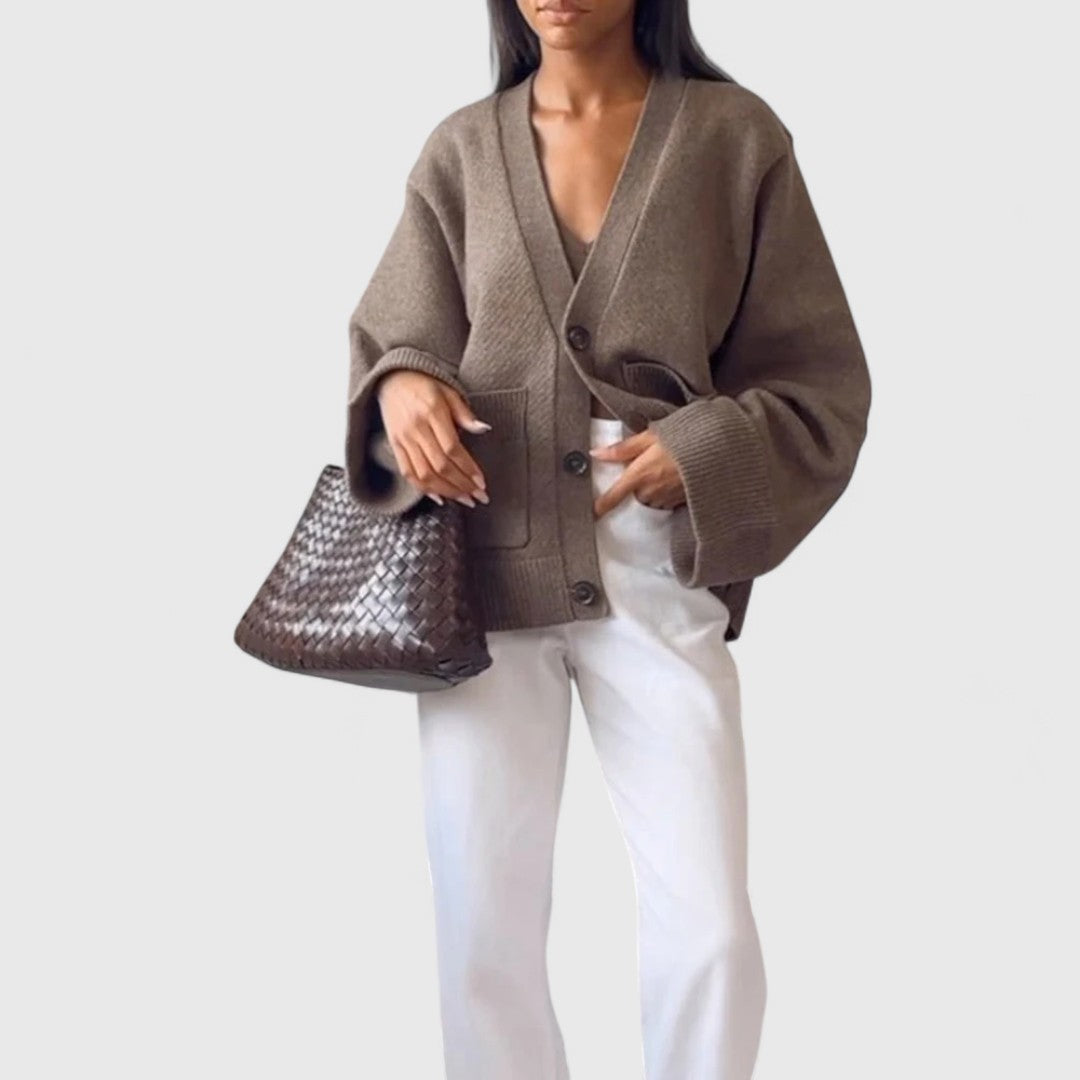 Bella – V-Neck Knitted Cardigan